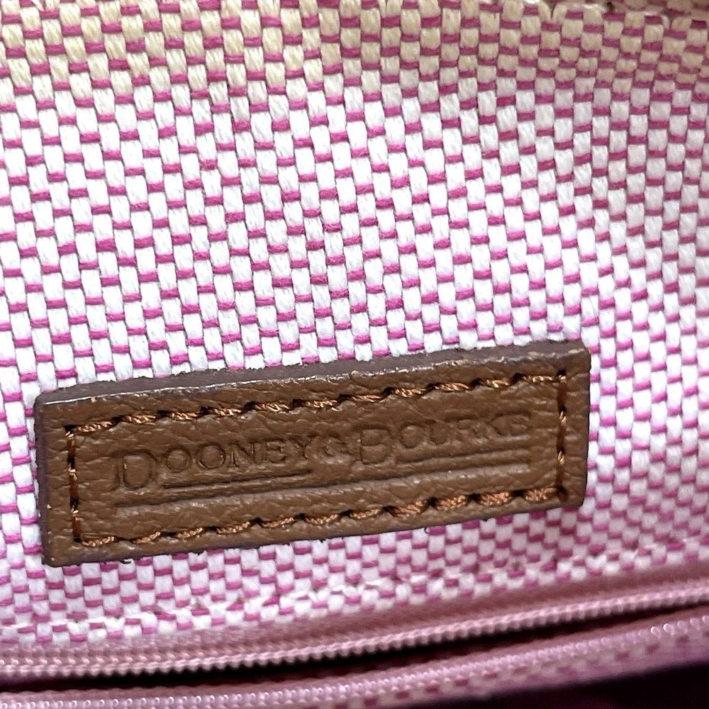 Dooney‎ and Bourke 1975 Pebble Grain Leather Crossbody Shoulder Bag Brown